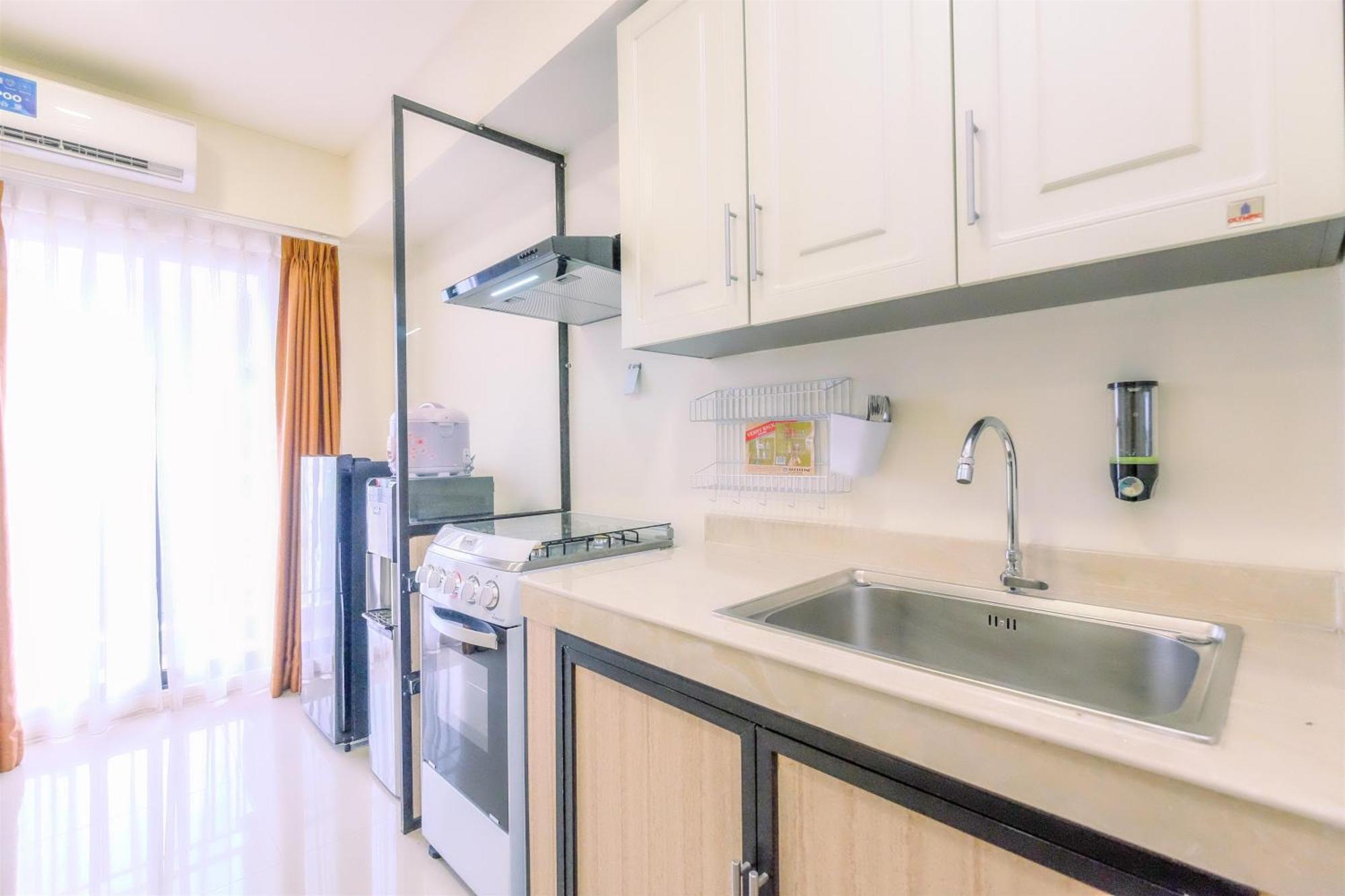 Modern And Simply 2Br At Meikarta Apartment By Travelio Cikarang Extérieur photo